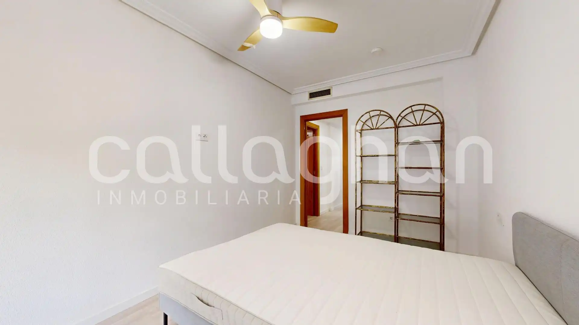 Habitación de Oficina en venta en Torrent