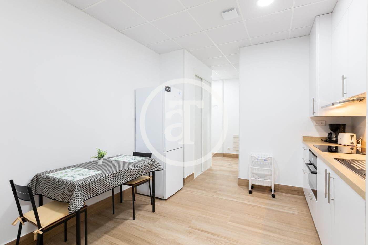 Estudi de lloguer en  Madrid Capital amb Calefacció, Moblat i Forn