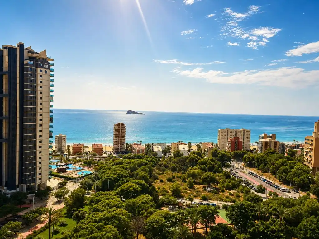 Flat with pool to rent in Avenida Murtal