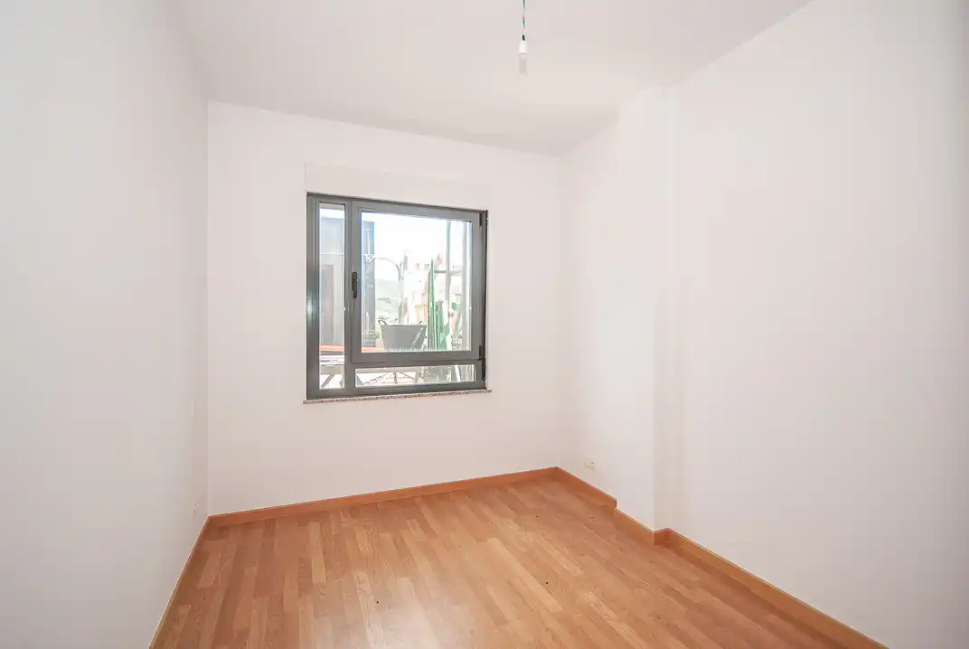 Bedroom of Apartments for sale in Outes  with Heating, Parquet flooring and Storage room