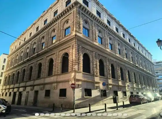 Apartamento con terraza en venta en Centro