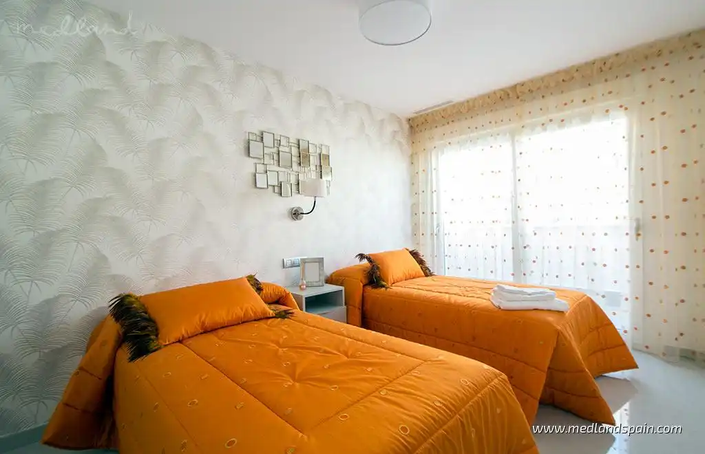 Dormitori de Casa o xalet en venda en Rojales amb Jardí privat, Terrassa i Piscina