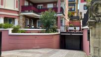 Exterior view of Flat for sale in Getxo   with Heating, Terrace and Storage room