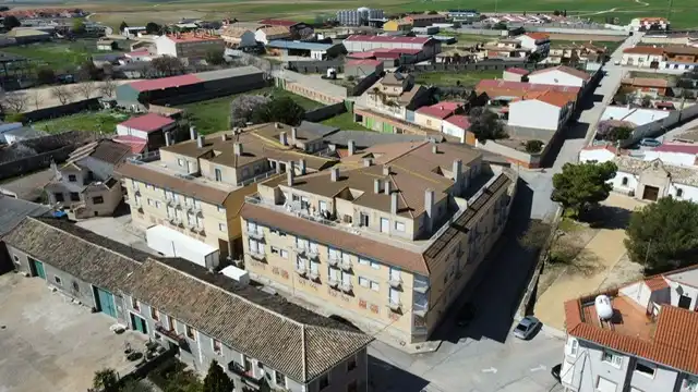 Außenansicht von Dachboden zum Verkauf in Horcajo de Santiago mit Heizung, Parkett und Terrasse