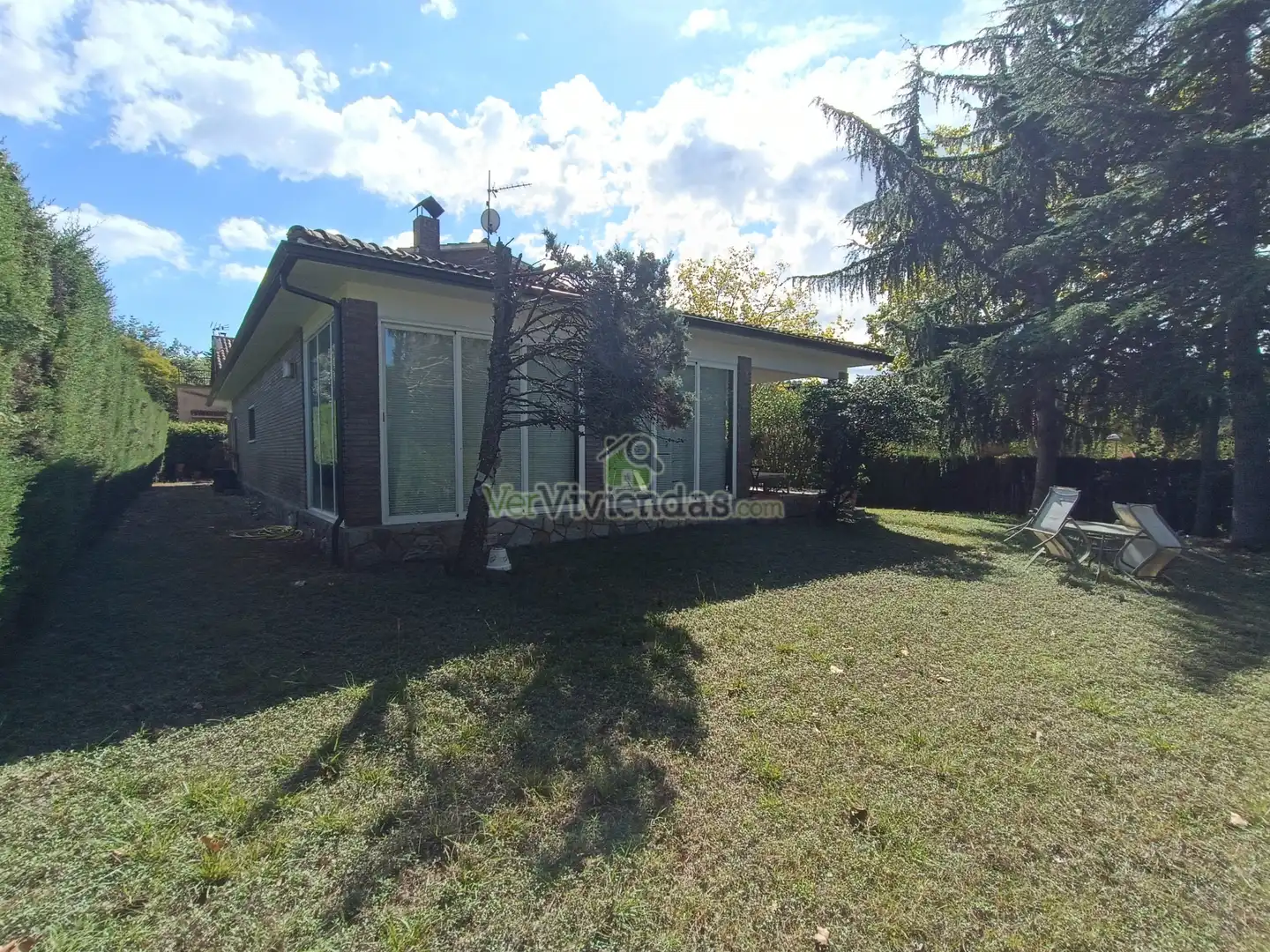 Houses for sale in Begues