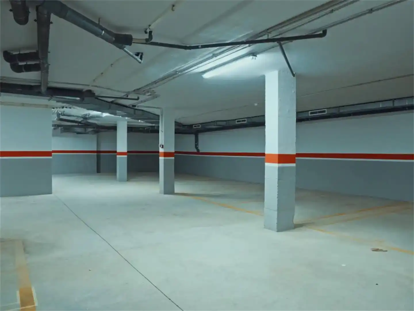 Parking de Dúplex en venta en Cehegín con Aire acondicionado, Jardín privado y Parquet
