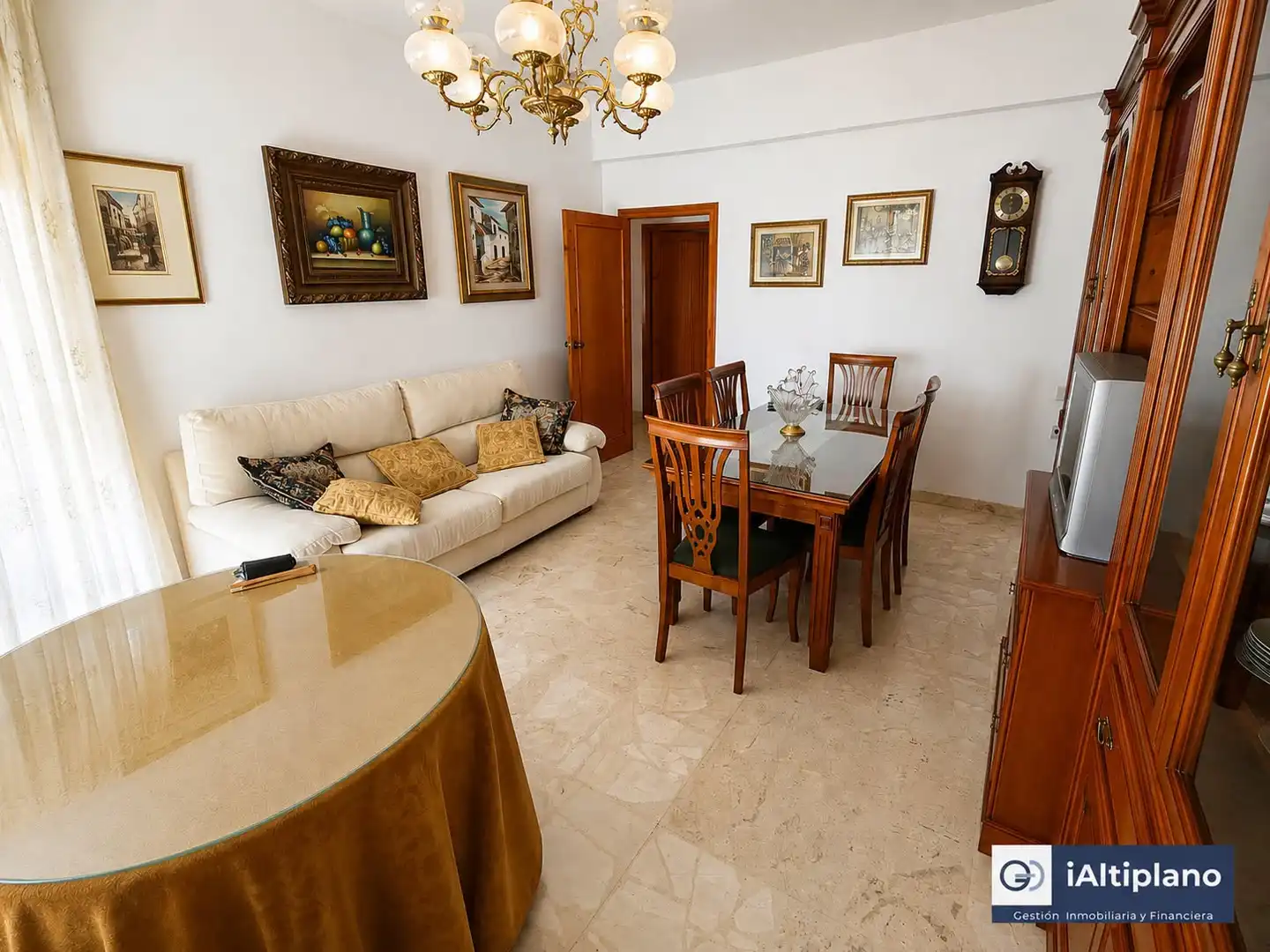 Living room of Flat for sale in Caniles  with Terrace and Furnished