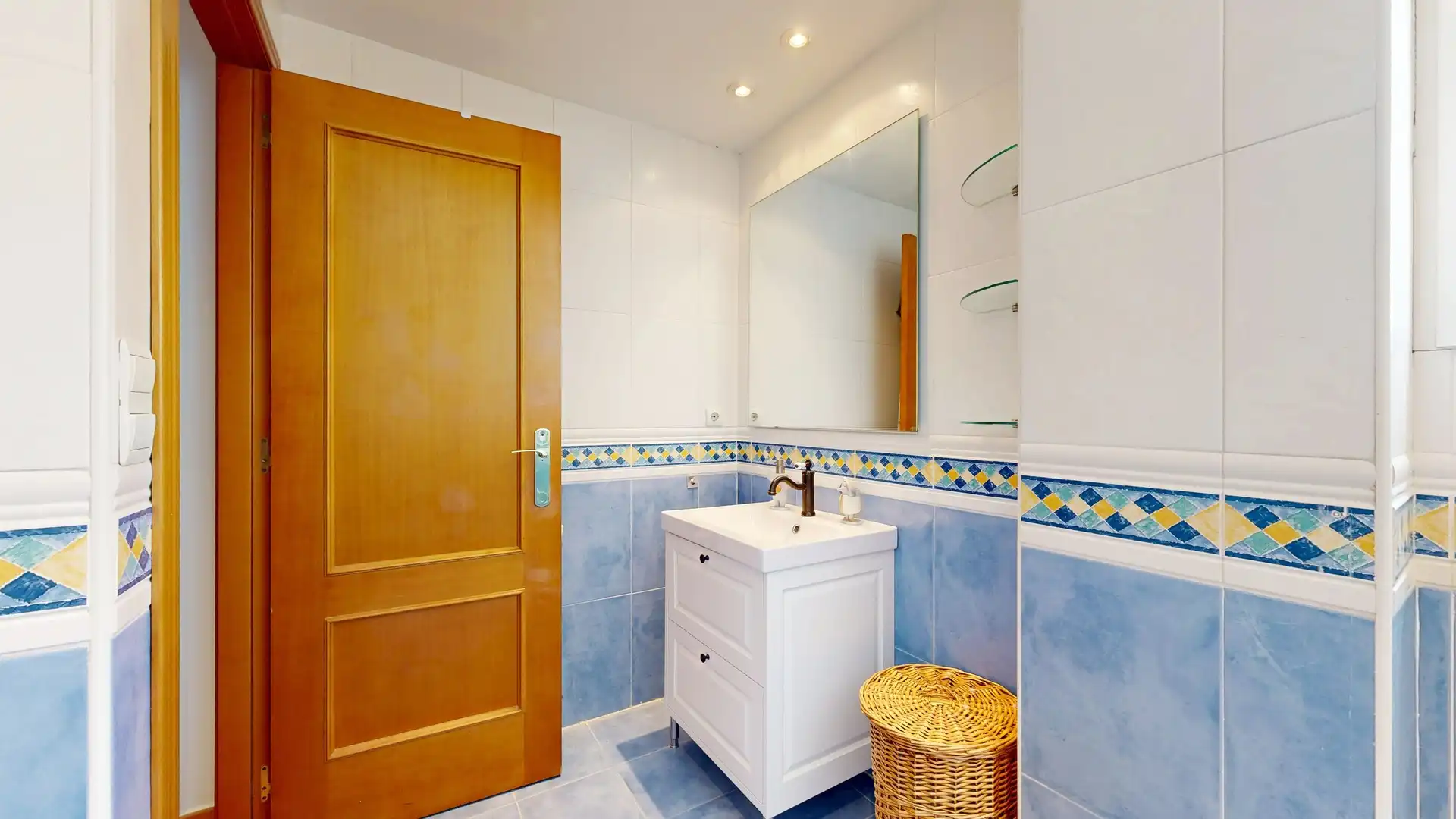 Baño de Dúplex en venta en Valencia con Calefacción, Jardín privado y Terraza