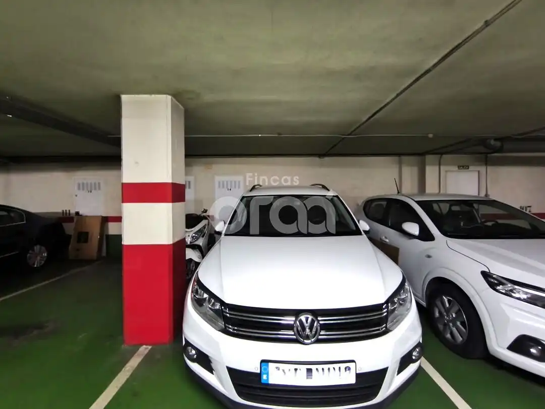 Parking of Flat for sale in Santurtzi   with Heating, Storage room and Balcony