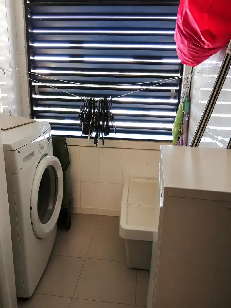 Flat for sale in Madrid  with Air Conditioner, Heating and Storage room