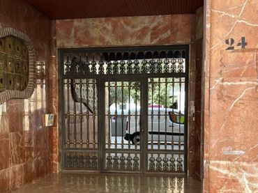 Piso en venta en Obispo Rocamora