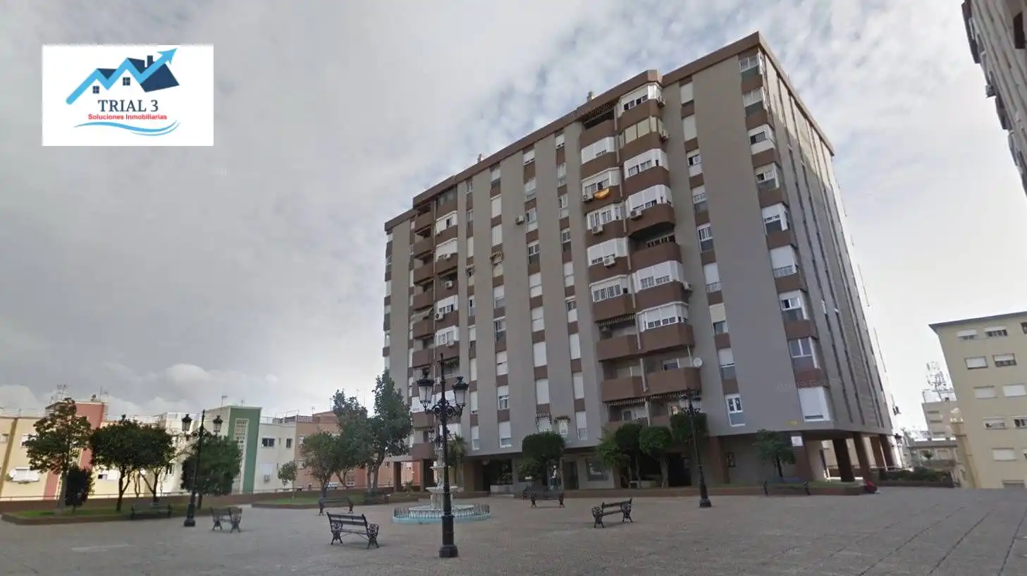 Flat with lift for sale in Plaza INMACULADA