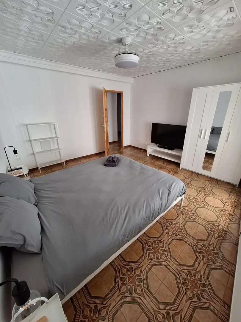 Habitación de Apartamento de alquiler en Alberic con Amueblado, Horno y Lavadora