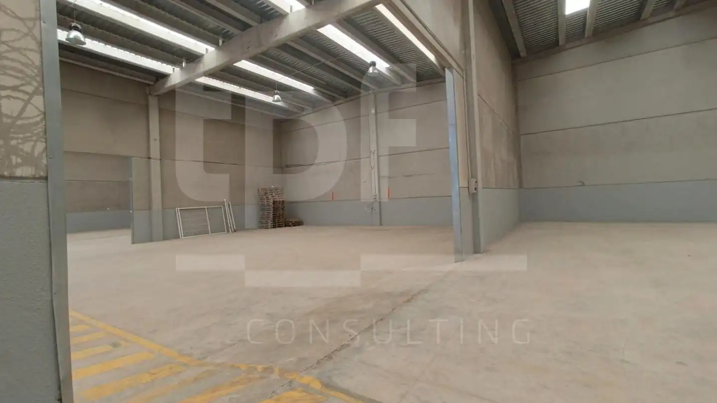 Industrial building to rent in Avinguda dels Fusters, imagen 12