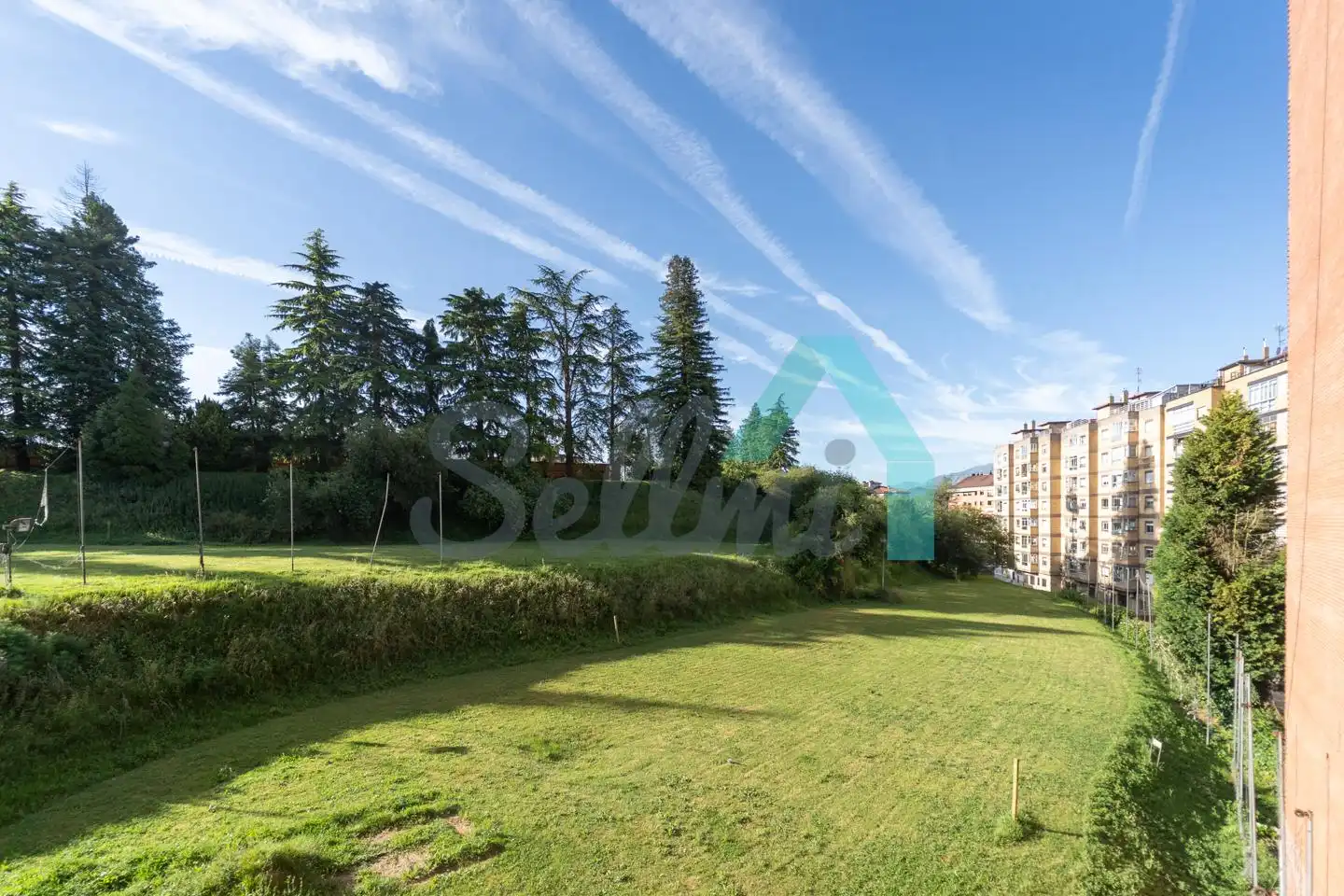 Wohnung zur Miete in Oviedo  mit Heizung, Parkett und Möbliert