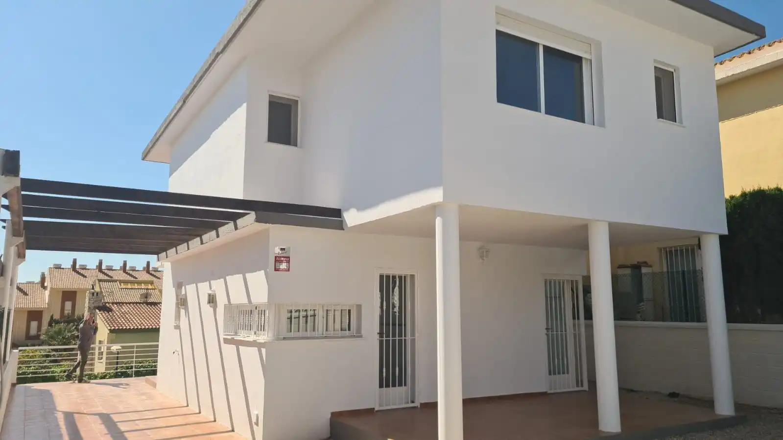 Casa amb jardí en venda a Montebello - Nou Espai