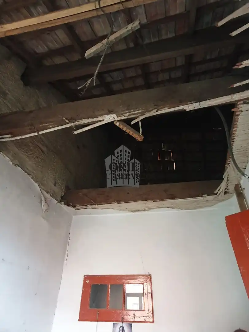 Casa adosada en venda en Vigo  amb Calefacció, Terrassa i Traster