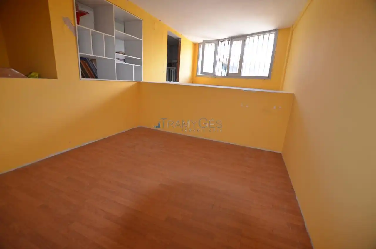 Commercial properties for sale in AVENIDA DE LA CONCORDIA, Tui