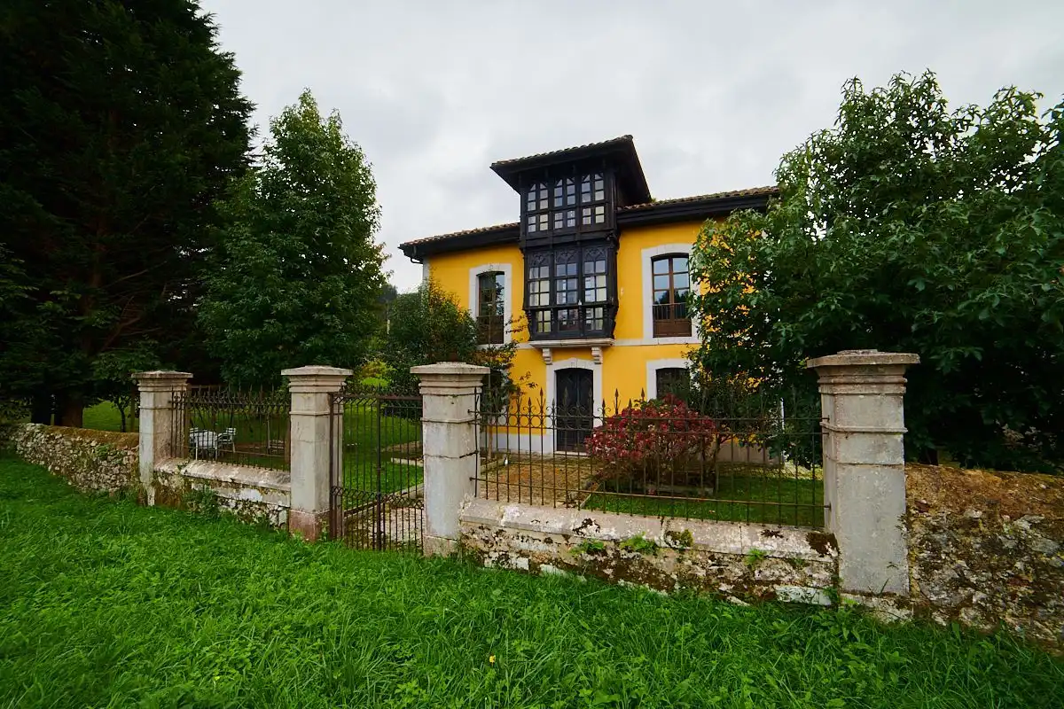 Detached house with garden for sale in Vidiago - Pendueles - Tresgrandas, imagen 2