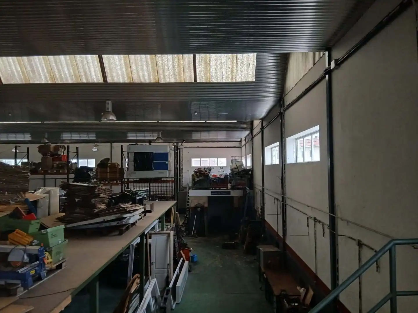 Nave industrial de alquiler en La Puebla de Arganzón 