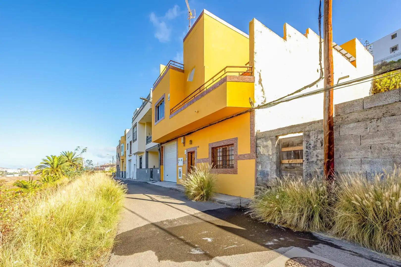 Exterior view of Detached homes for sale in Santidad