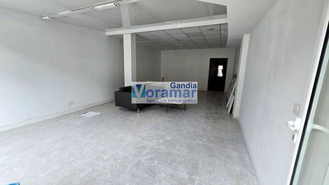 Local comercial en Alquiler en Carrer del Navegant en Playa de Gandia