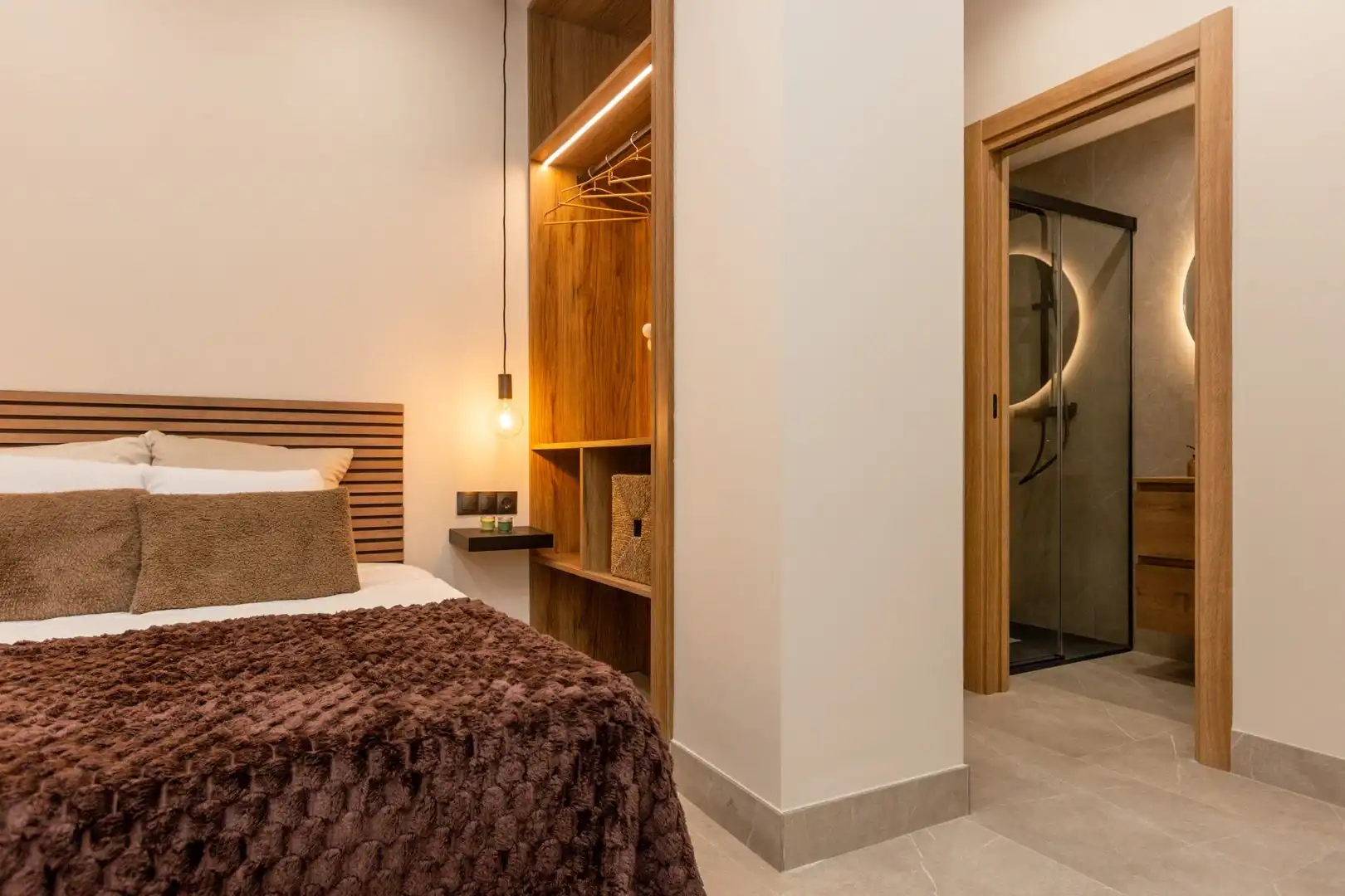 Schlafzimmer von Loft zum Verkauf in Granada mit Klimaanlage und Möbliert