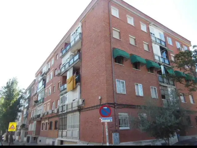 Vista exterior de Piso en venta en Leganés con Calefacción y Terraza