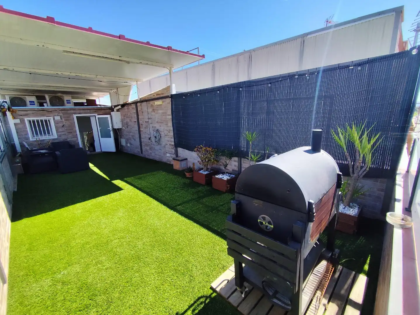 Casa amb terrassa en venda a Ca n'Oriac - Sector Nord