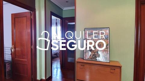 Foto 2 de Piso de alquiler en Autonomía, Txabarri - La Unión - Vista Alegre, Sestao