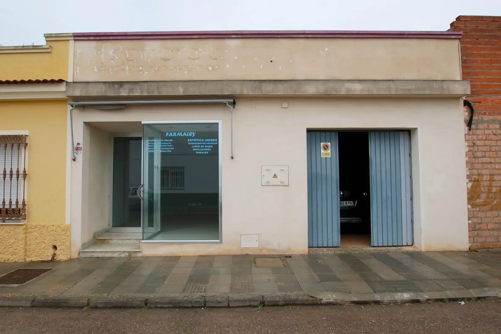 Vista exterior de Local en venda en Montijo