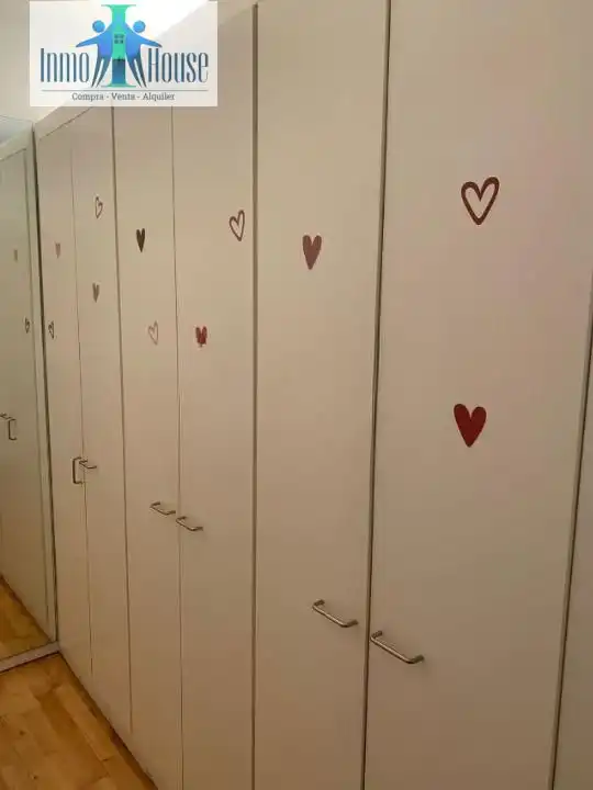 Habitación de Dúplex en venta en Albacete con Aire acondicionado, Calefacción y Terraza
