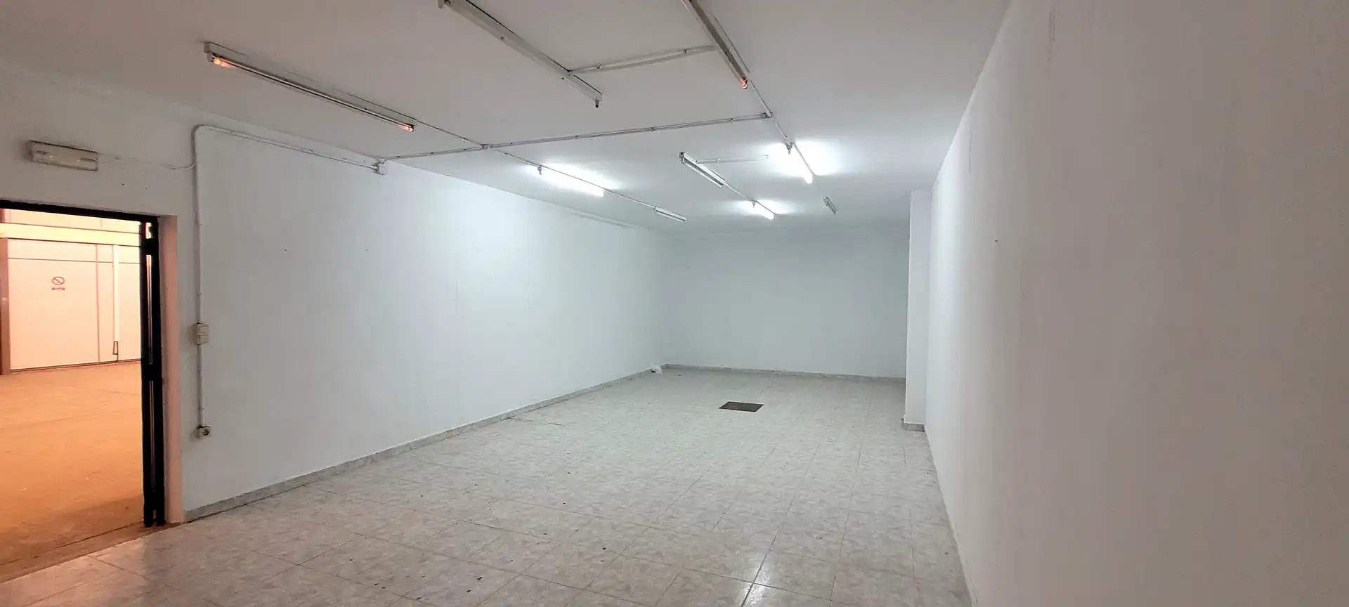 Nave industrial en venta en Vícar con Calefacción y Alarma