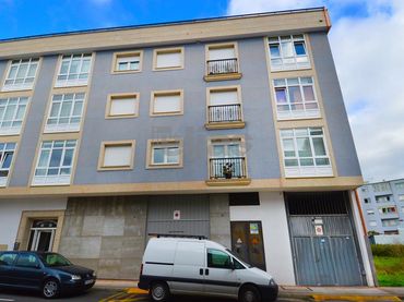 Pis amb ascensor en venda a Carballo