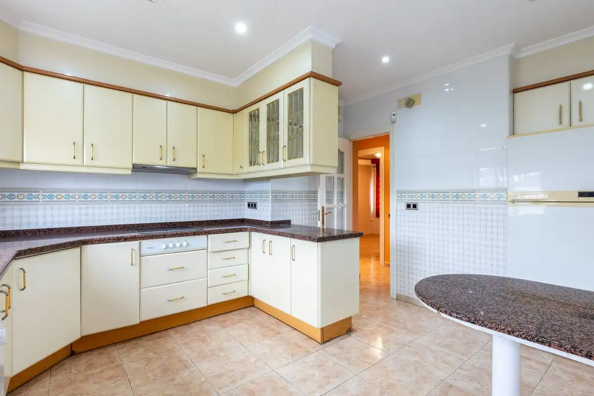 Kitchen of Houses for sale in Torrent  with Air Conditioner, Heating and Private garden