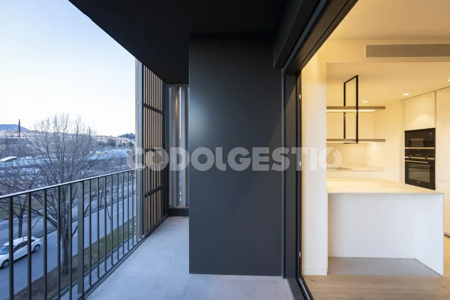 Flat for rent in Mossèn Gudiol, 9, Centre
