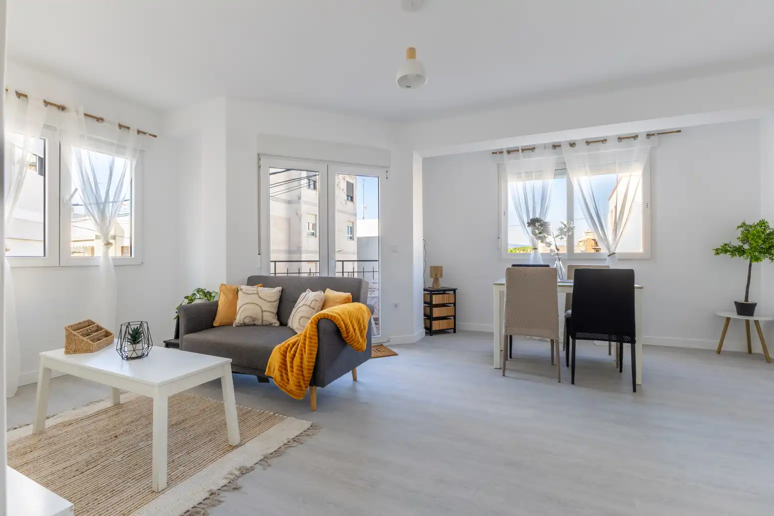 Flat with terrace for sale in Almenara, imagen 3