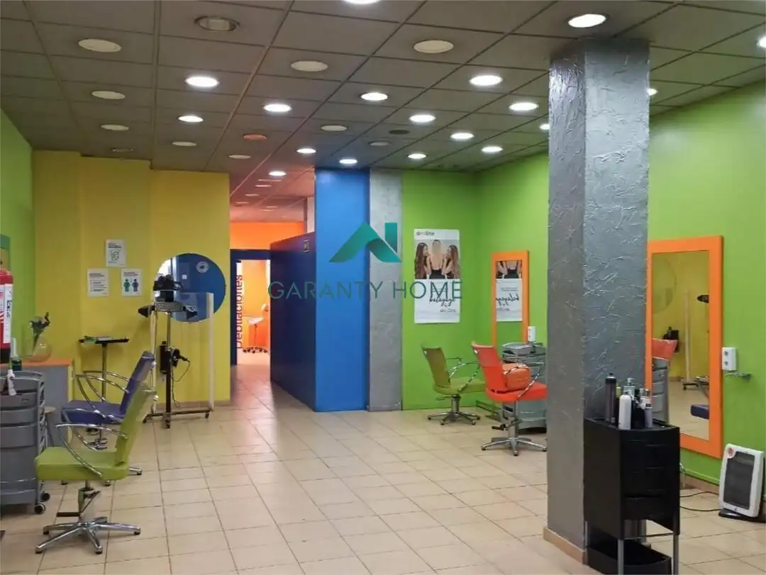 Local comercial de lloguer a Beiro