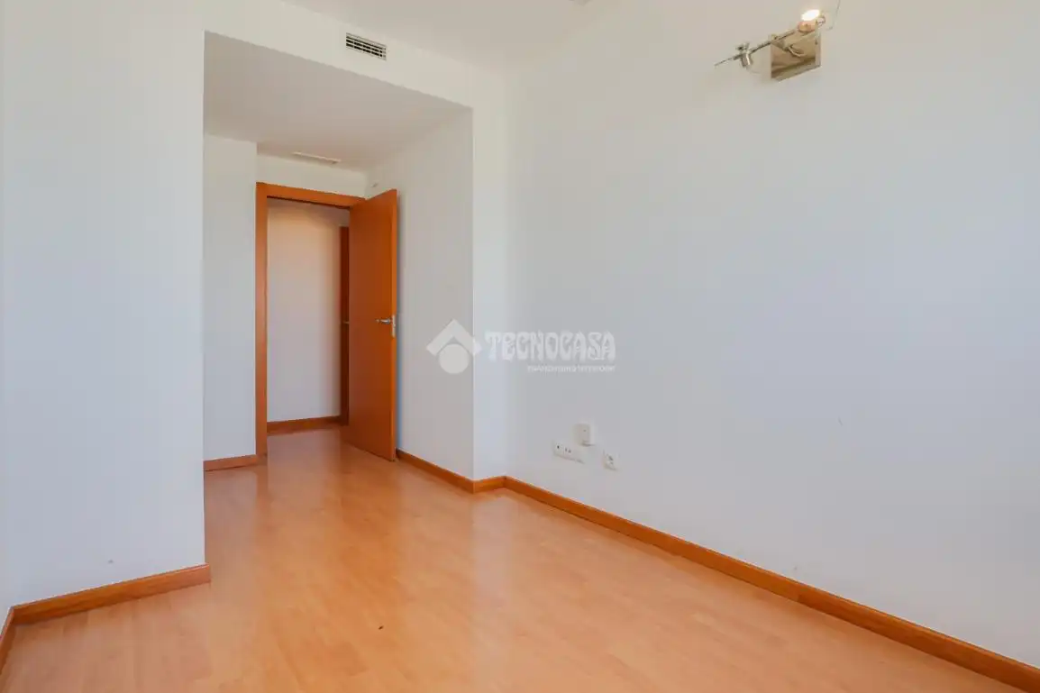 Habitación de Piso en venta en Montcada i Reixac con Aire acondicionado y Balcón