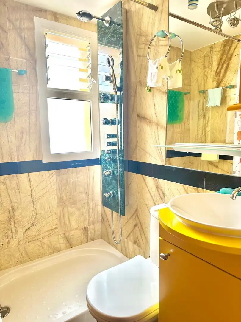 Bany de Apartament en venda en Adeje amb Moblat i Piscina comunitària