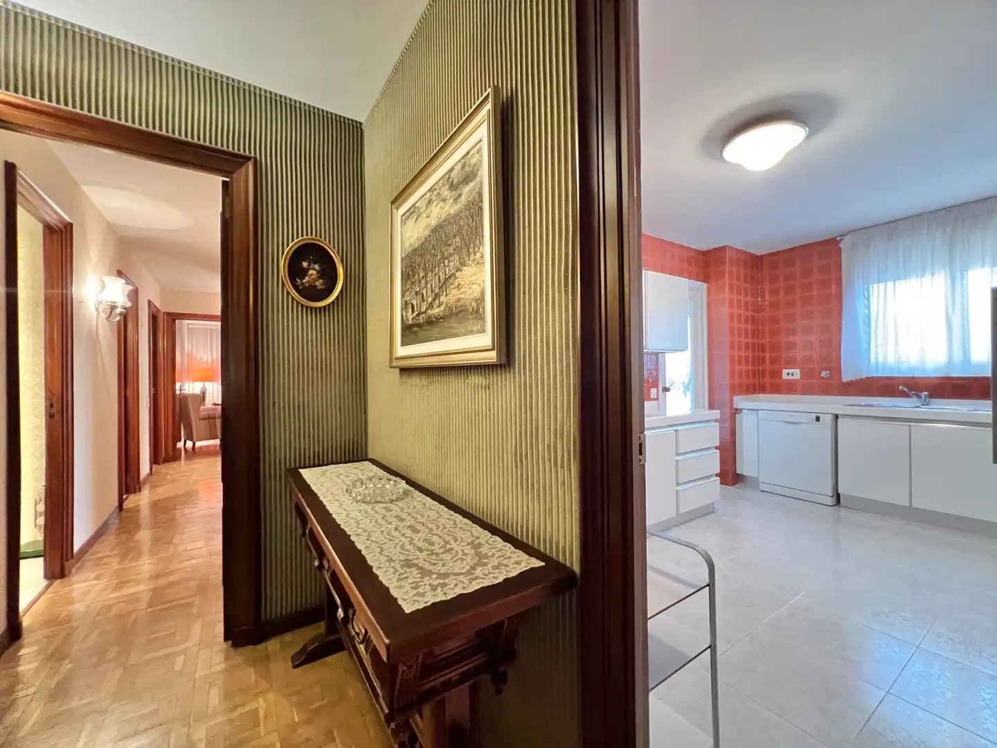 Flat for rent in Carrer Ample, 62, Mestral