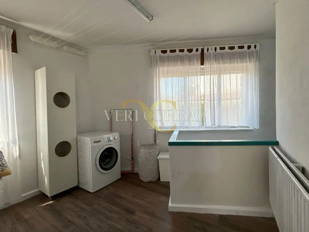 Dormitori de Casa o xalet en venda en Llanes amb Calefacció, Jardí privat i Traster