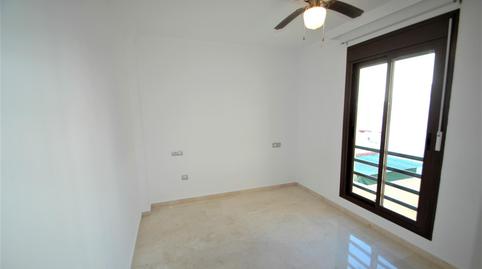 Foto 5 de Apartamento de alquiler en Centro ciudad, Fuengirola