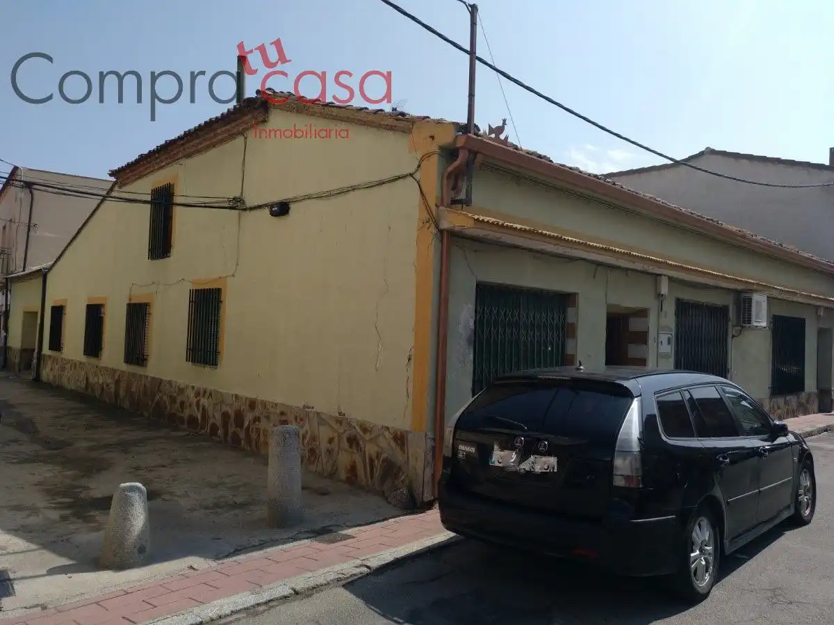 Vista exterior de Finca rústica en venta en Nava de la Asunción