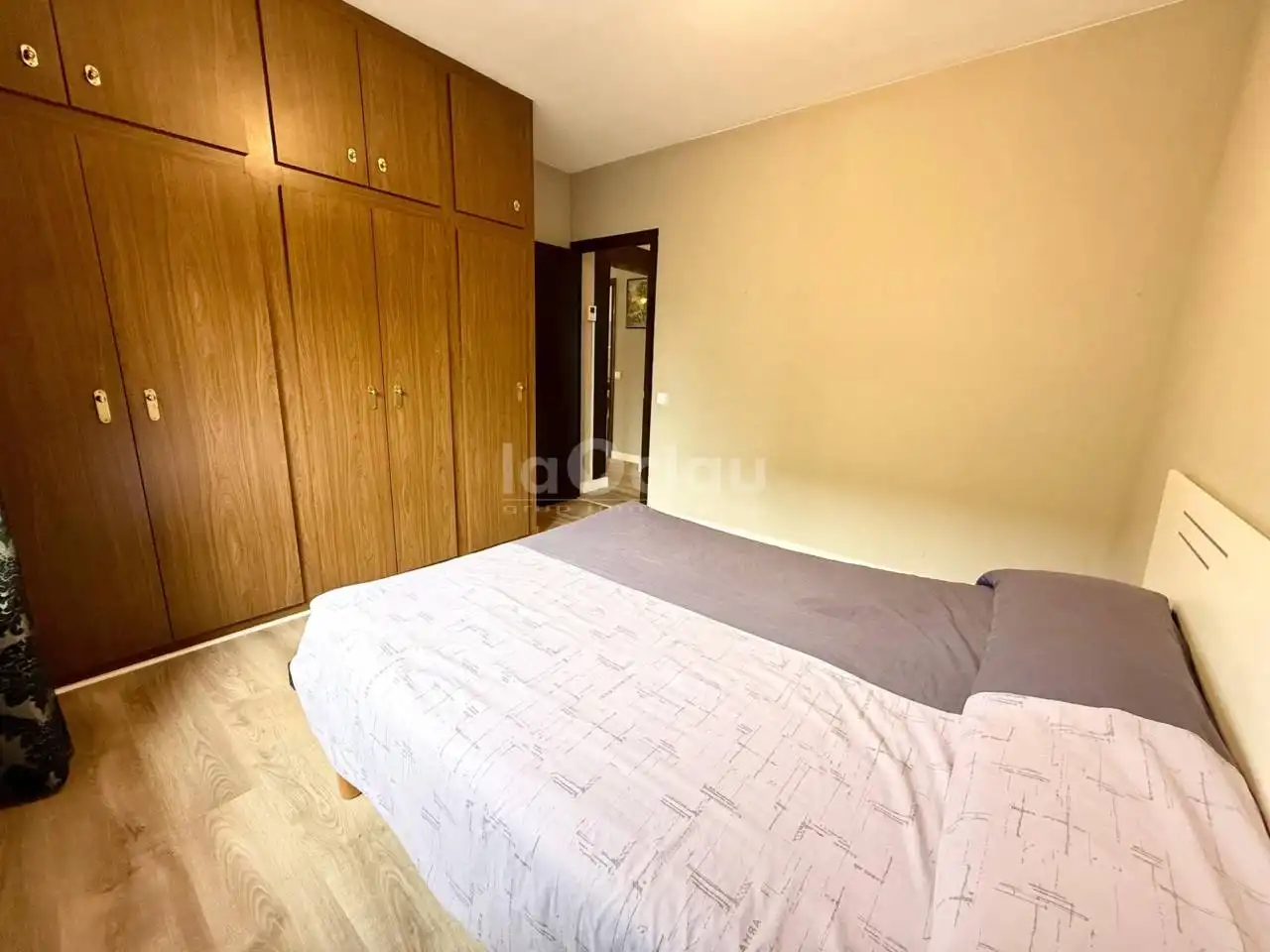 Dormitori de Casa o xalet en venda en L'Estany amb Calefacció i Terrassa