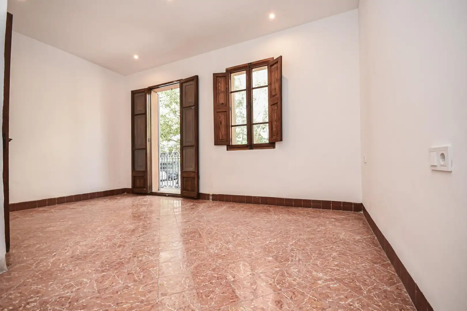 Wohnung zur Miete in  Palma de Mallorca mit Terrasse, Abstellraum und Balkon