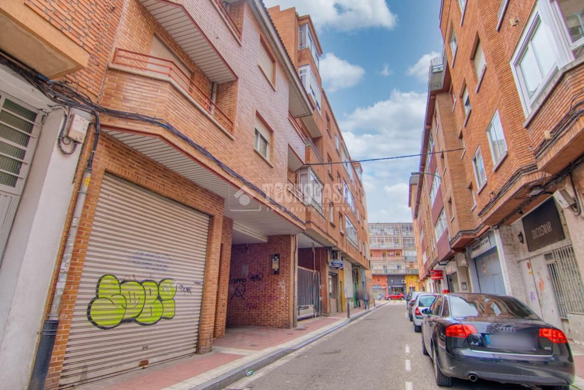 Vista exterior de Pis en venda en Valladolid Capital amb Aire condicionat, Calefacció i Parquet