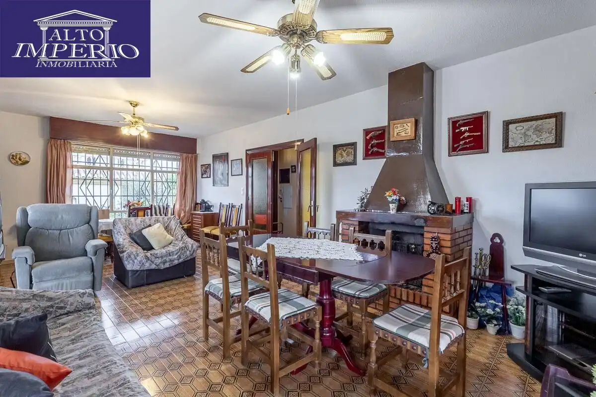 Casa con terrazza in vendita a Avenida HUETOR VEGA, imagen 11