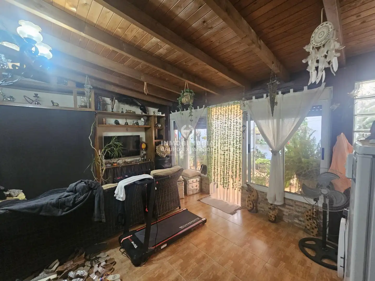 Wohnzimmer von Wohnung zum Verkauf in Aspe mit Klimaanlage, Heizung und Privatgarten