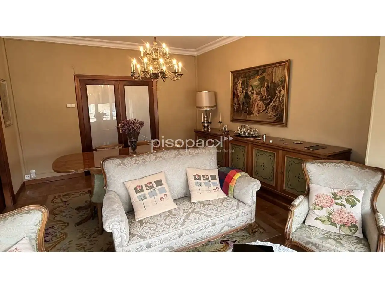 Living room of Flat for sale in  Pamplona / Iruña  with Heating, Parquet flooring and Storage room